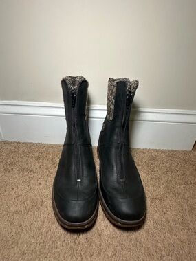 Women's Merrell Eventyr Bond Waterproof Black Winter 200g Warm Boots Size 8